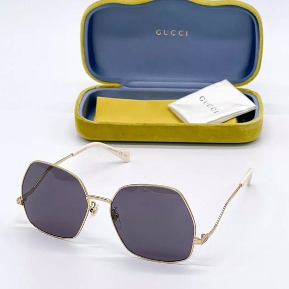 Sale! New Gucci Unisex 60mm Gold and Grey Metal Sunglasses!